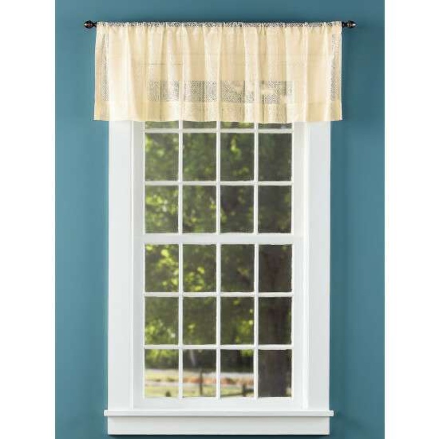 Valances * | Hot Sale Vermont Country Store Lacy Medallion Rod Pocket Tailored Valance